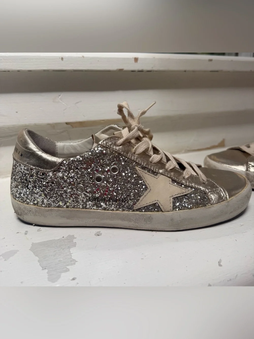 Unique Golden Goose Silver Glitter Low-Top Sneakers with Cream Trim size 40